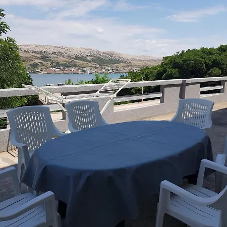 Daire By The Sea Pag - 6404