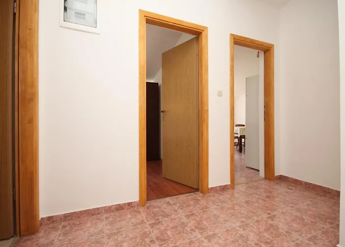 Appartement By The Sea Pag - 6404