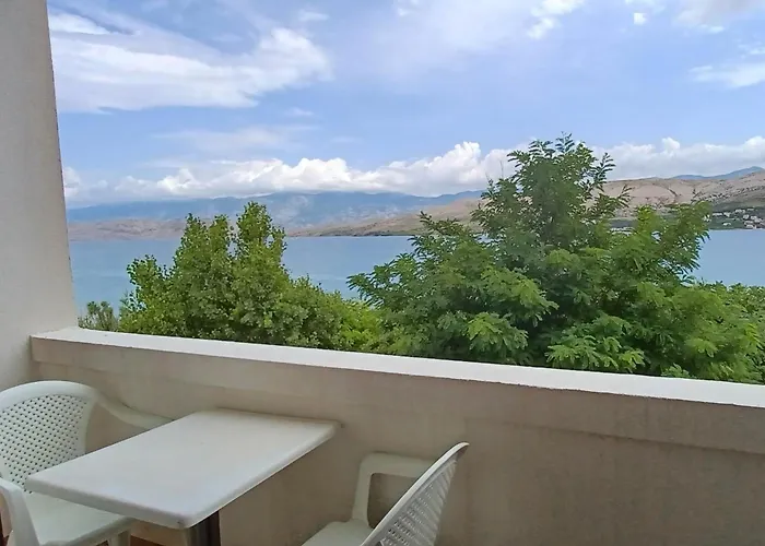 Daire By The Sea Pag - 6404 Pag Town